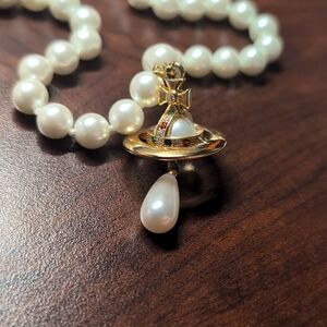 Vivienne Westwood Pearl Tear Drop Choker